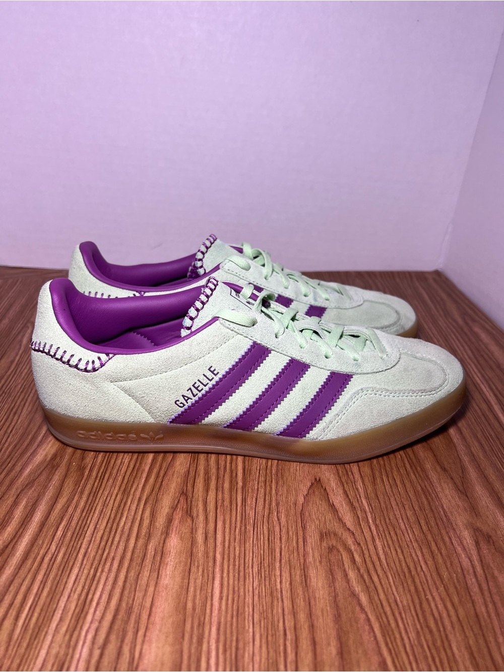 Adidas Gazelle Indoor Sneaker women’s size 7.5